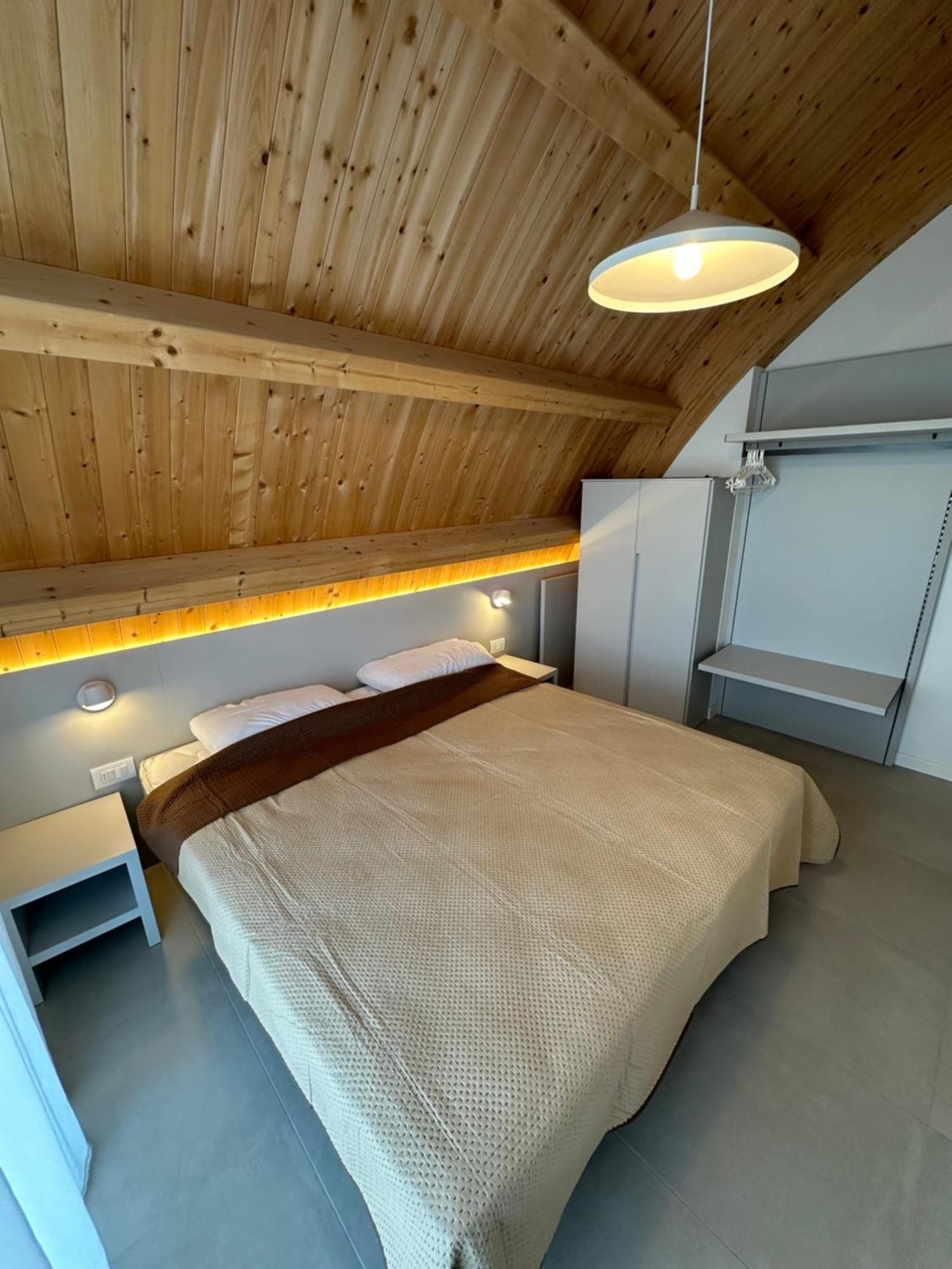 Woody Green Penthouse Sea View - Agenzia Cocal Caorle Exteriör bild
